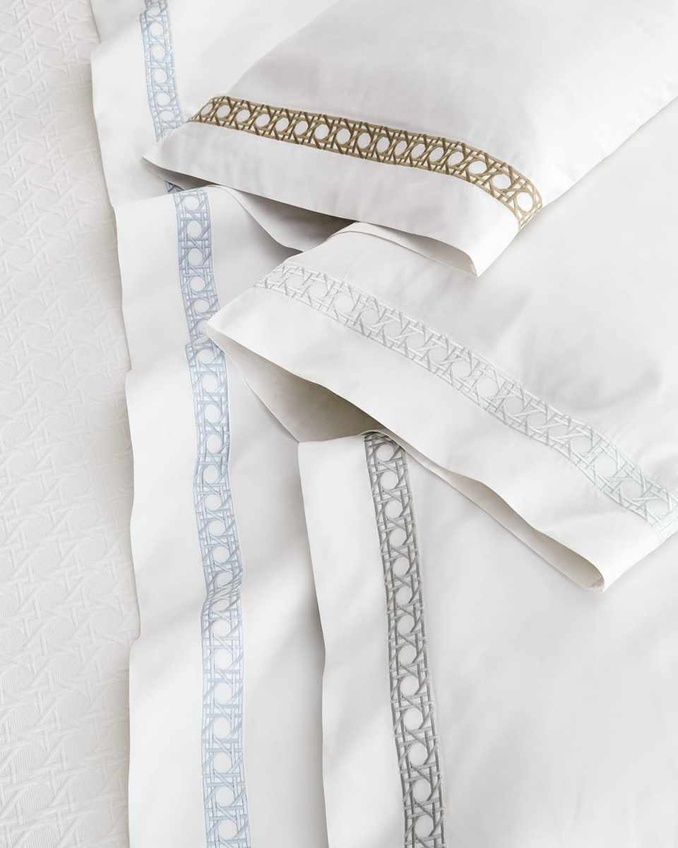 Cane II Embroidered Standard Pillowcase Pai